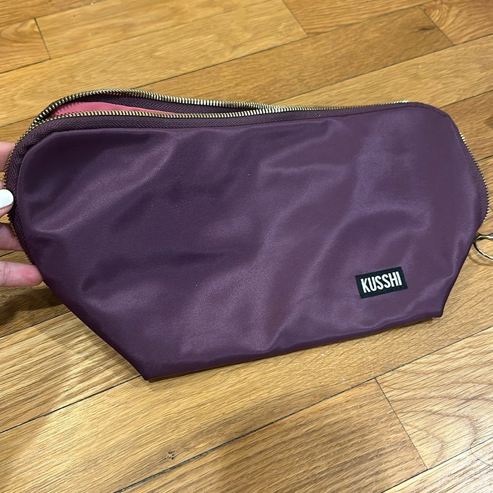 Purple Kusshi pouch